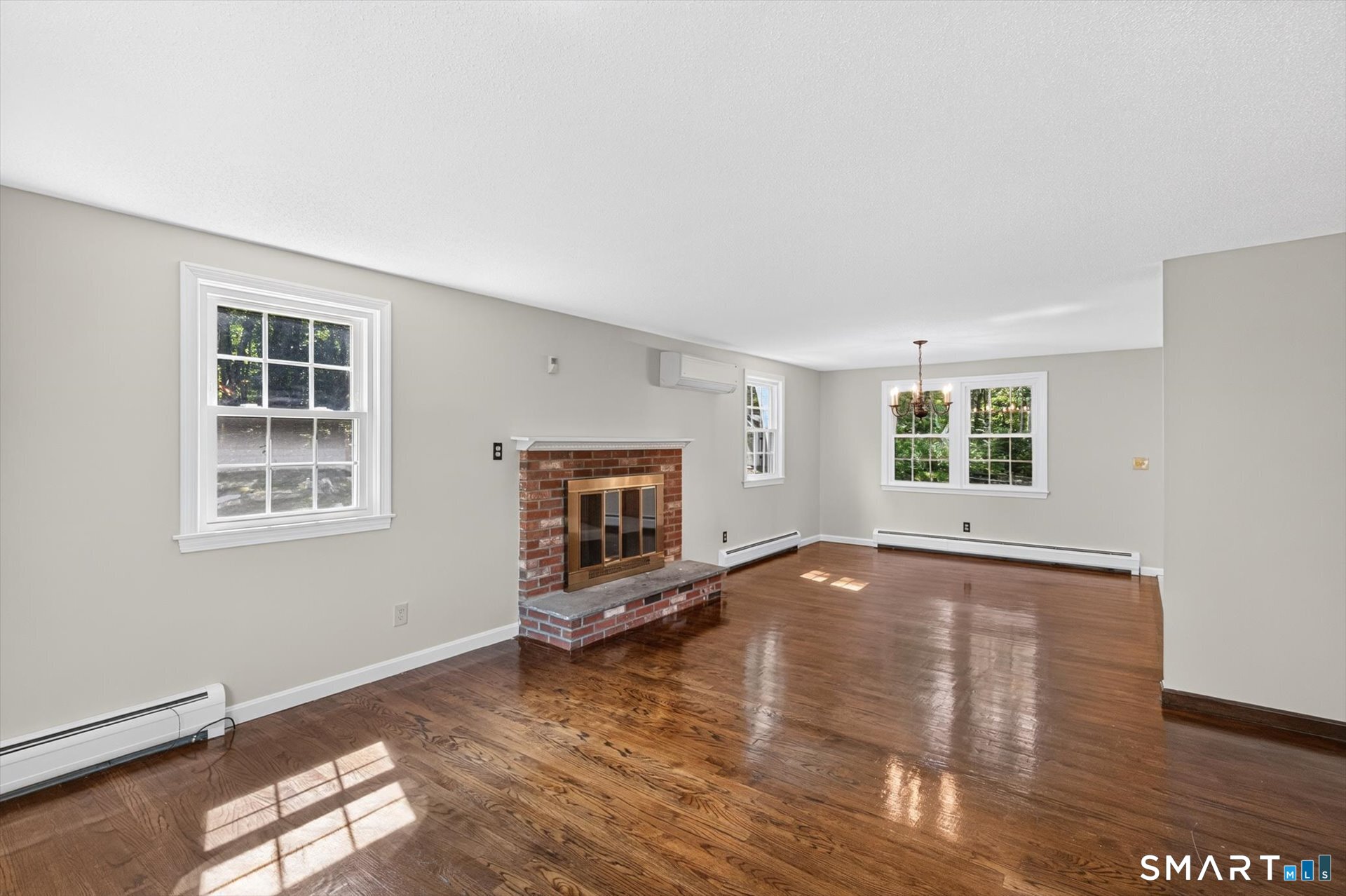 211 Mountain Road Granby, CT 06060 - Photo 19 of 38 Gallery Image 19
