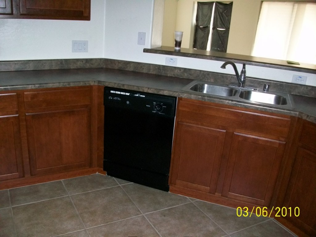 9925 West Chipman Road Tolleson, AZ 85353 - Photo 8 of 20 kitchen
