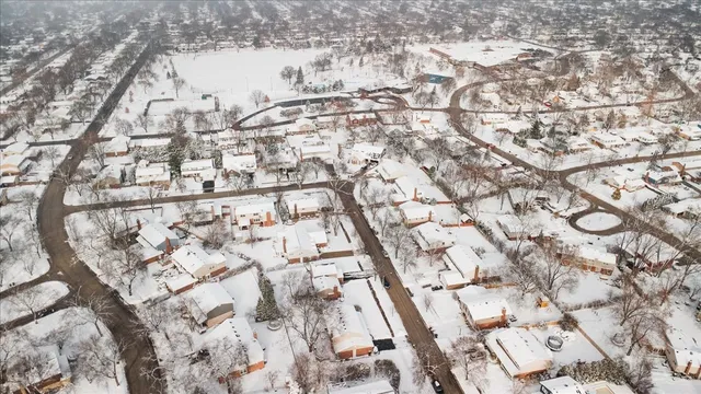 $675,000 | 1718 South Ridge Drive, Arlington Heights, IL 60005