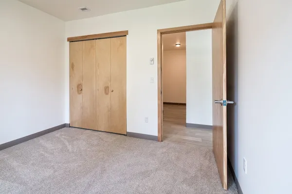 $1,032 | 3039 Clinton Drive, Other, AK 99801