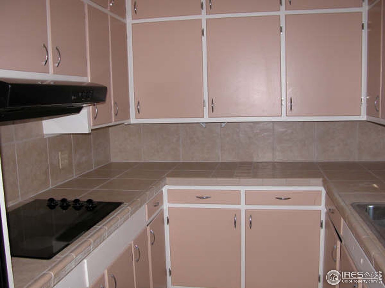 410 Riddle Drive Fort Collins, CO 80521 - Photo 3 of 5 Gallery Image 3