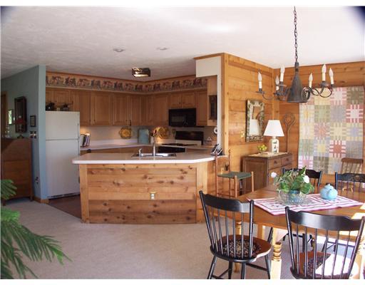 1947 South Ridge Way Hidden Valley, PA 15502 - Photo 5 of 18 Kitchen.