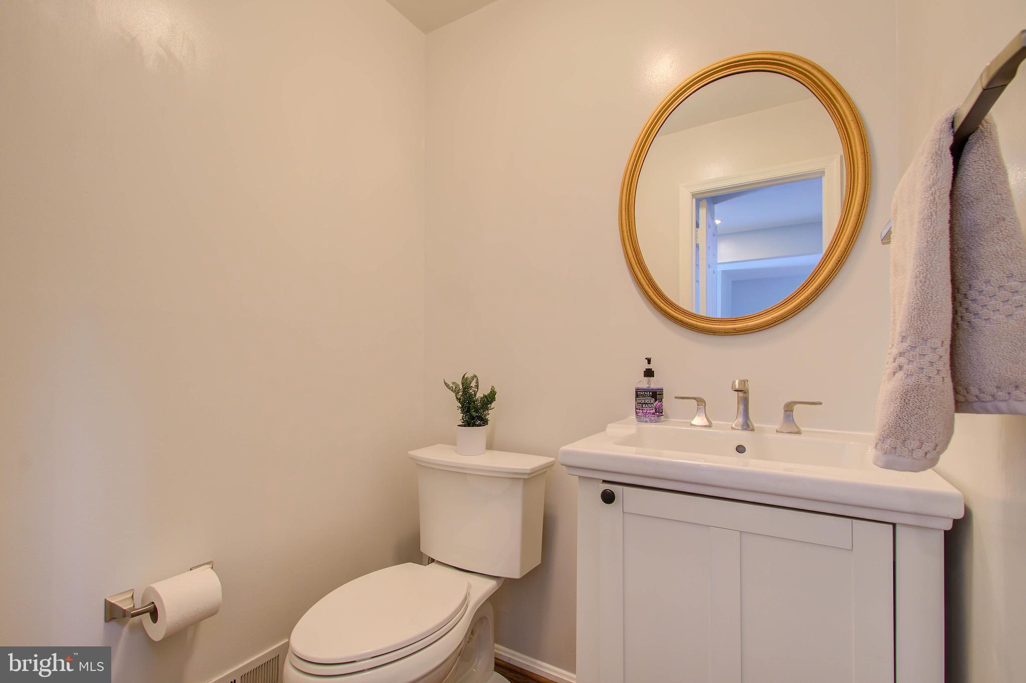 19923 Silverfield Drive Gaithersburg, MD 20886 - Photo 23 of 64