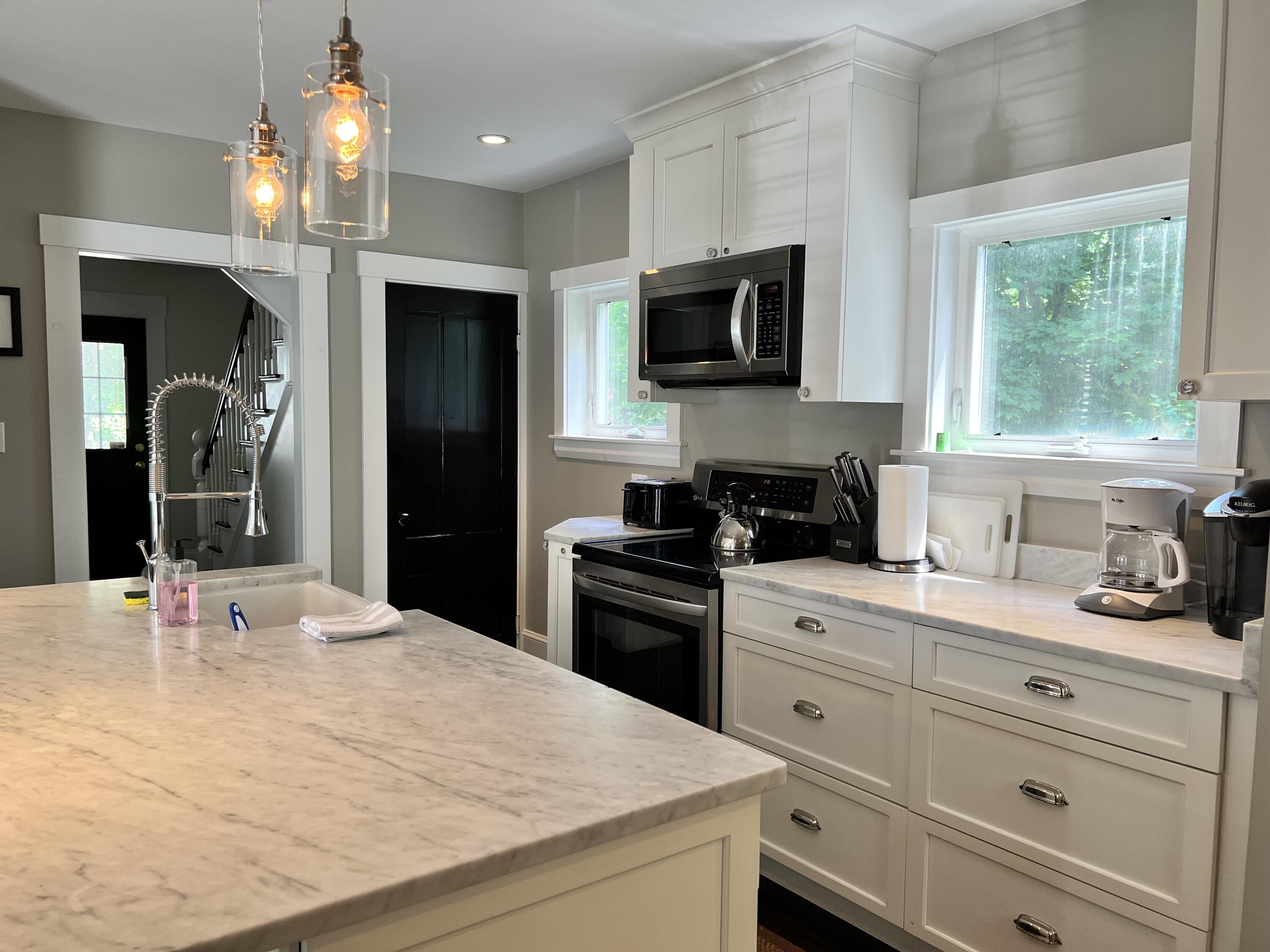 99 Main Street Ogunquit, ME 03907 - Photo 11 of 29 IMG-3186