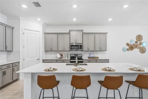 $549,900 | 4820 Brookhaven Manor Southwest, Vero Beach, FL 32968