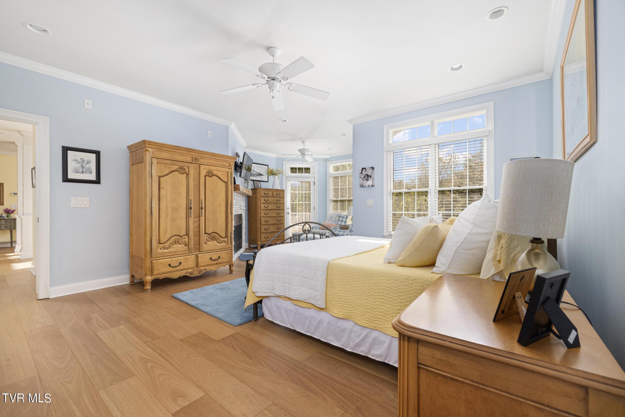 1031 Willows Trace Drive Johnson City, TN 37601 - Photo 26 of 83 Primary bedroom