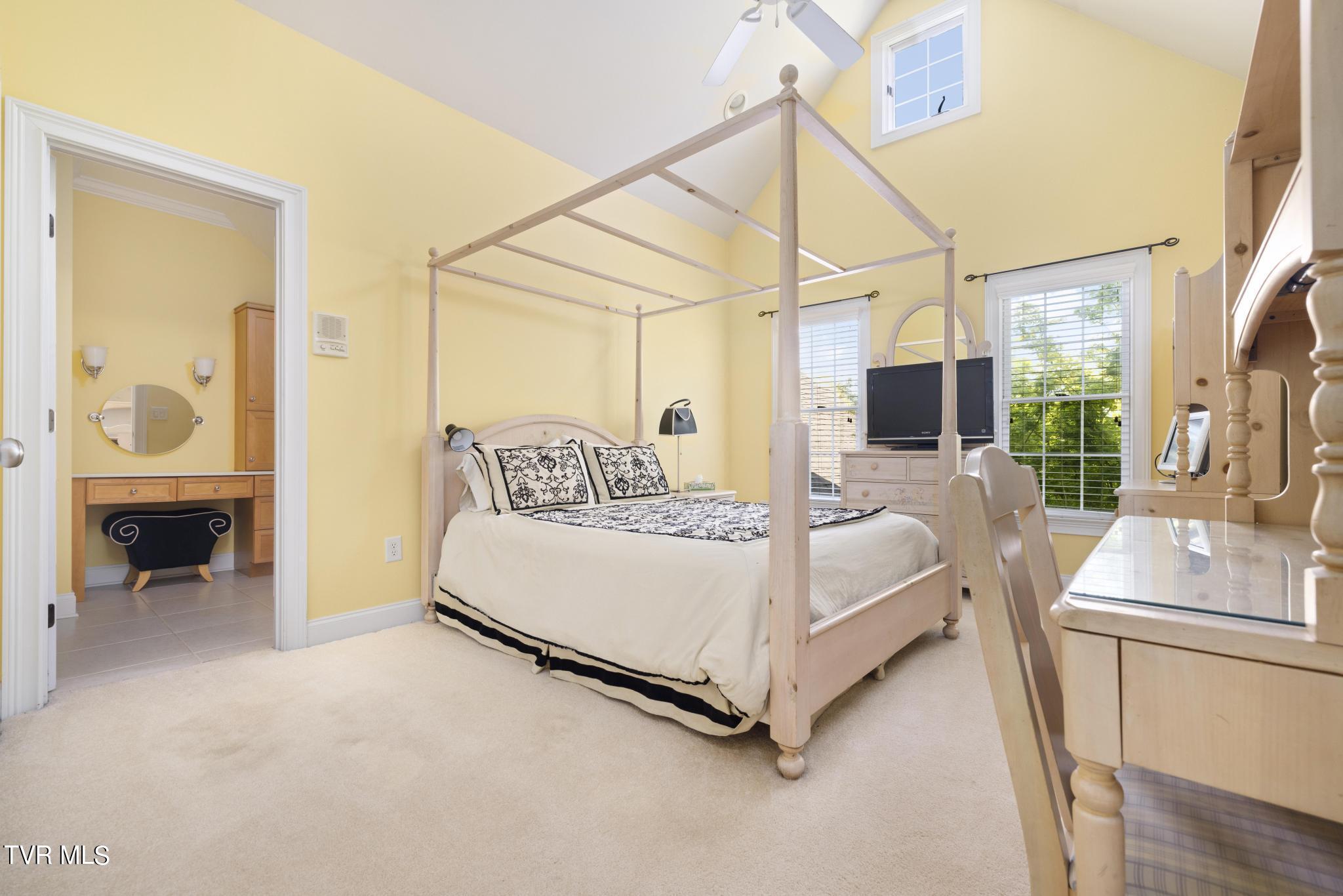 1031 Willows Trace Drive Johnson City, TN 37601 - Photo 45 of 83 Bedroom 4