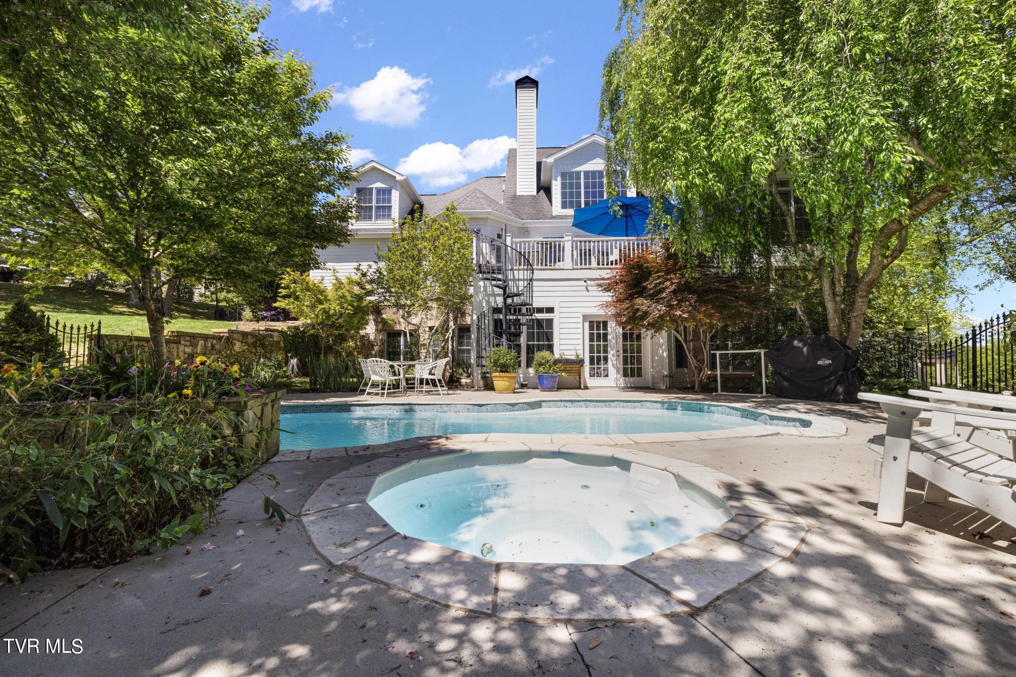 1031 Willows Trace Drive Johnson City, TN 37601 - Photo 68 of 83 Inground pool