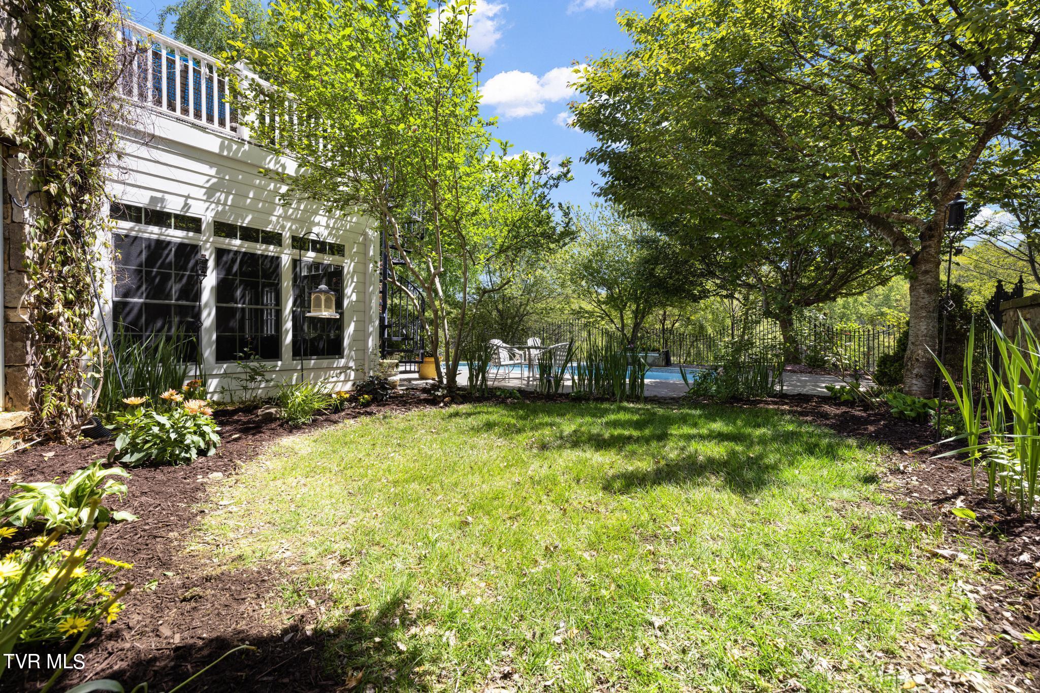 1031 Willows Trace Drive Johnson City, TN 37601 - Photo 72 of 83 Backyard
