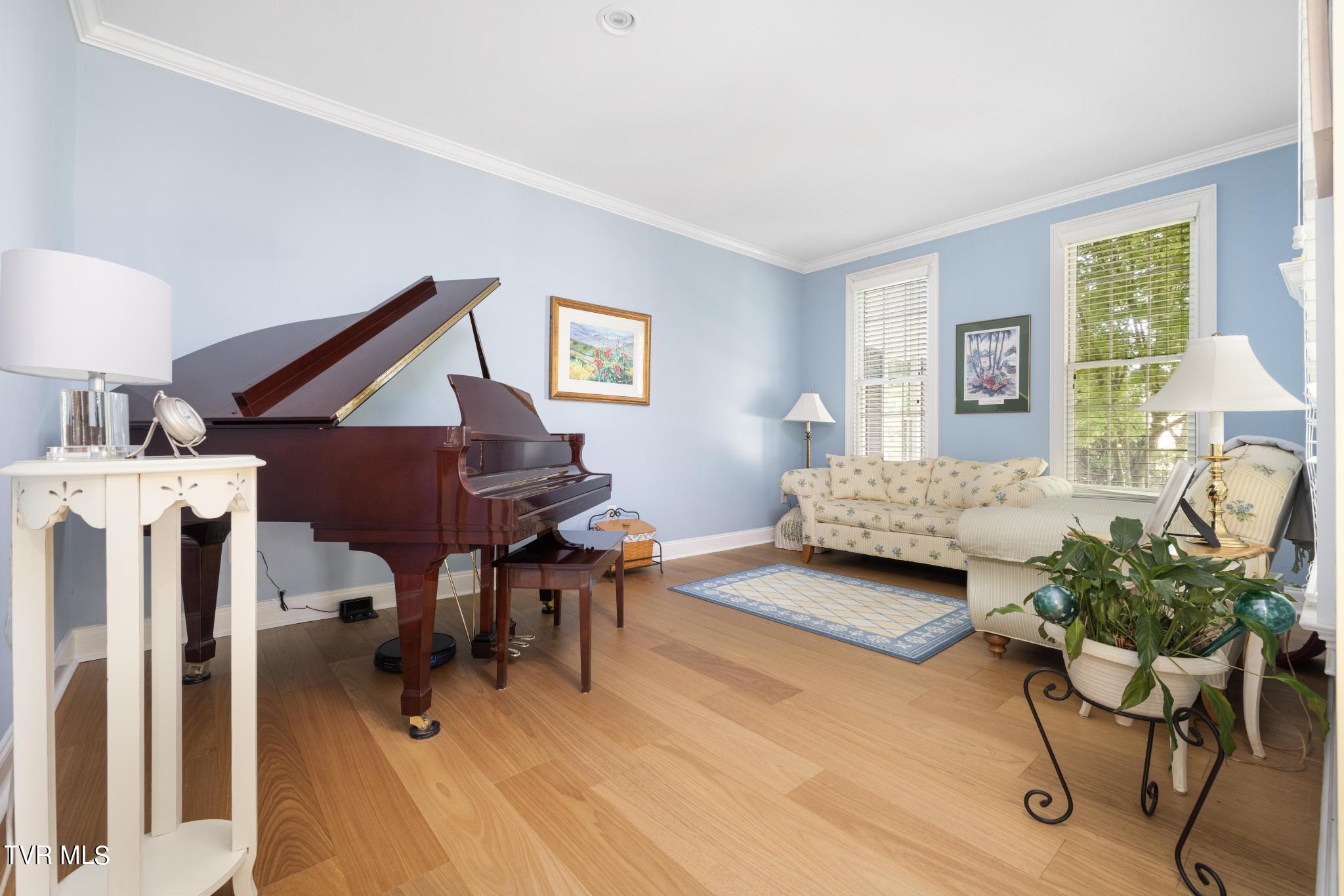 1031 Willows Trace Drive Johnson City, TN 37601 - Photo 10 of 83 Formal den