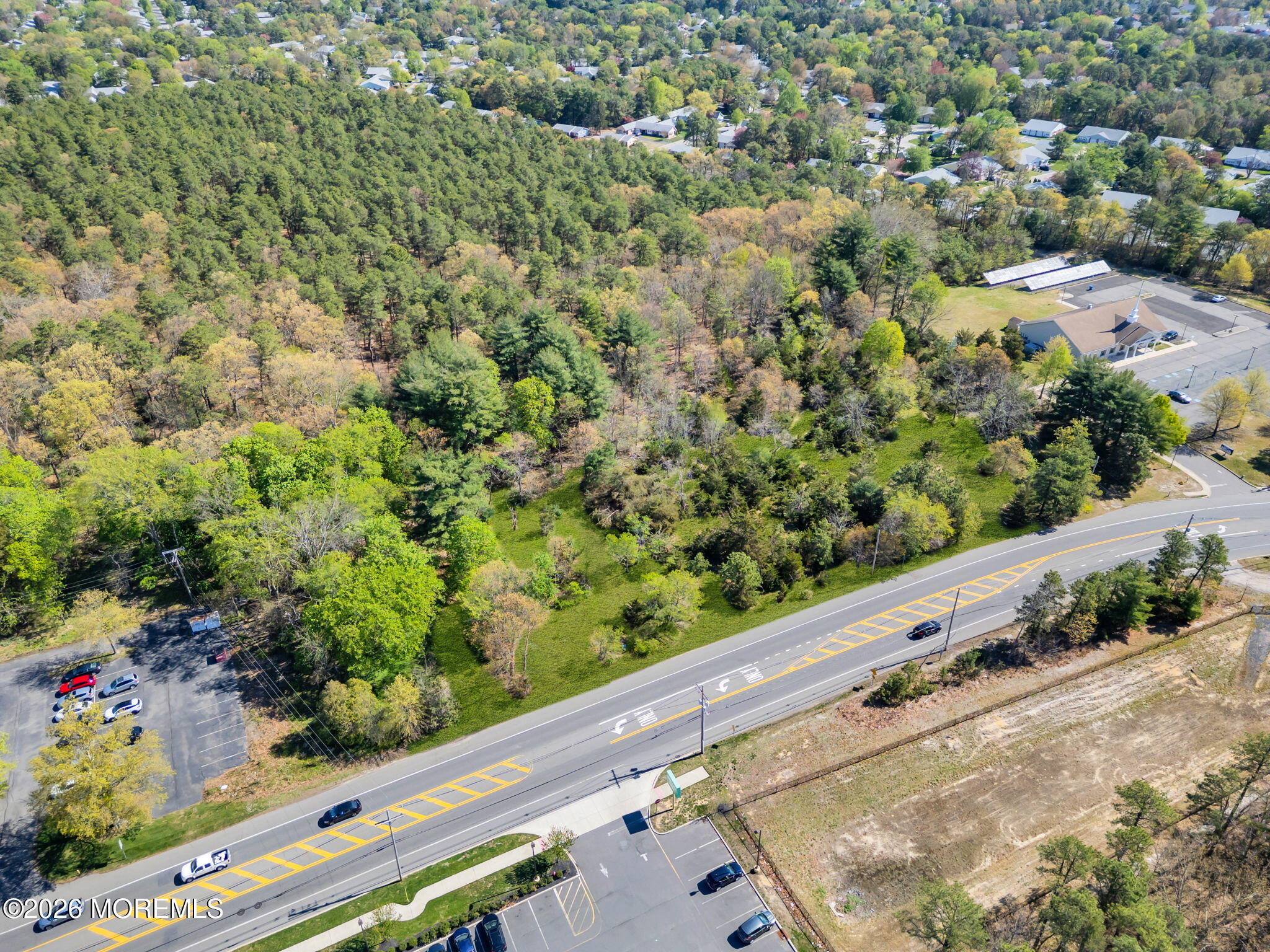 91 Lacey Road Whiting, NJ 08759 - Photo 11 of 13 3-web-or-mls-DJI_0236-1