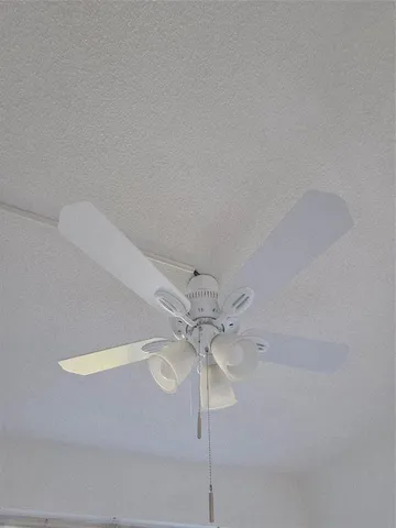 $1,600 | 1007 North 19th Avenue, Unit 4, Hollywood, FL 33020