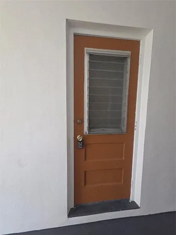 $1,600 | 1007 North 19th Avenue, Unit 4, Hollywood, FL 33020