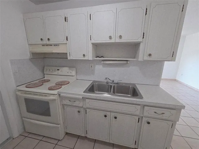 $1,600 | 1007 North 19th Avenue, Unit 4, Hollywood, FL 33020