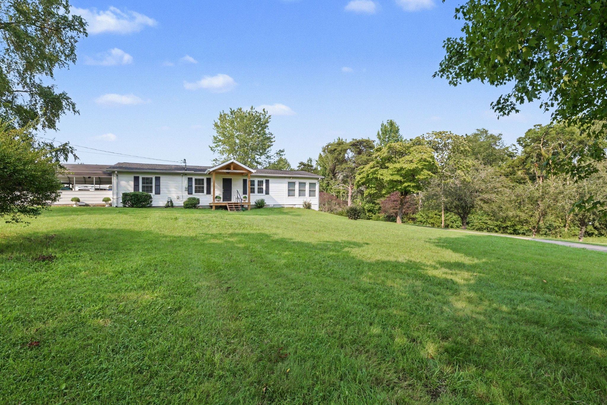 1147 Pleasant Valley Road Chapmansboro, TN 37035 - Photo 32 of 32 Gallery Image 32