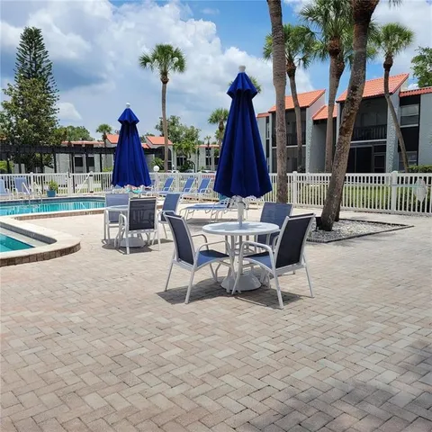 $2,550 | 3275 South Beneva Road, Unit 104, Sarasota, FL 34232