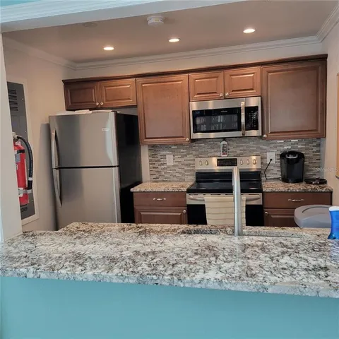 $2,550 | 3275 South Beneva Road, Unit 104, Sarasota, FL 34232