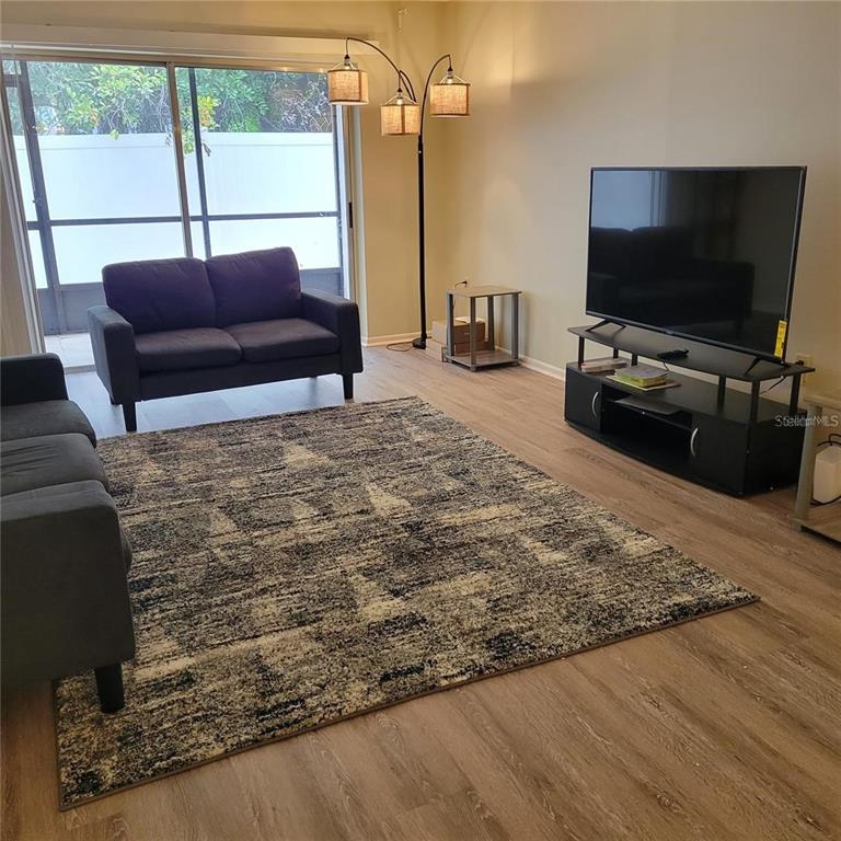 3275 South Beneva Road, Unit 104 Sarasota, FL 34232 - Photo 7 of 21