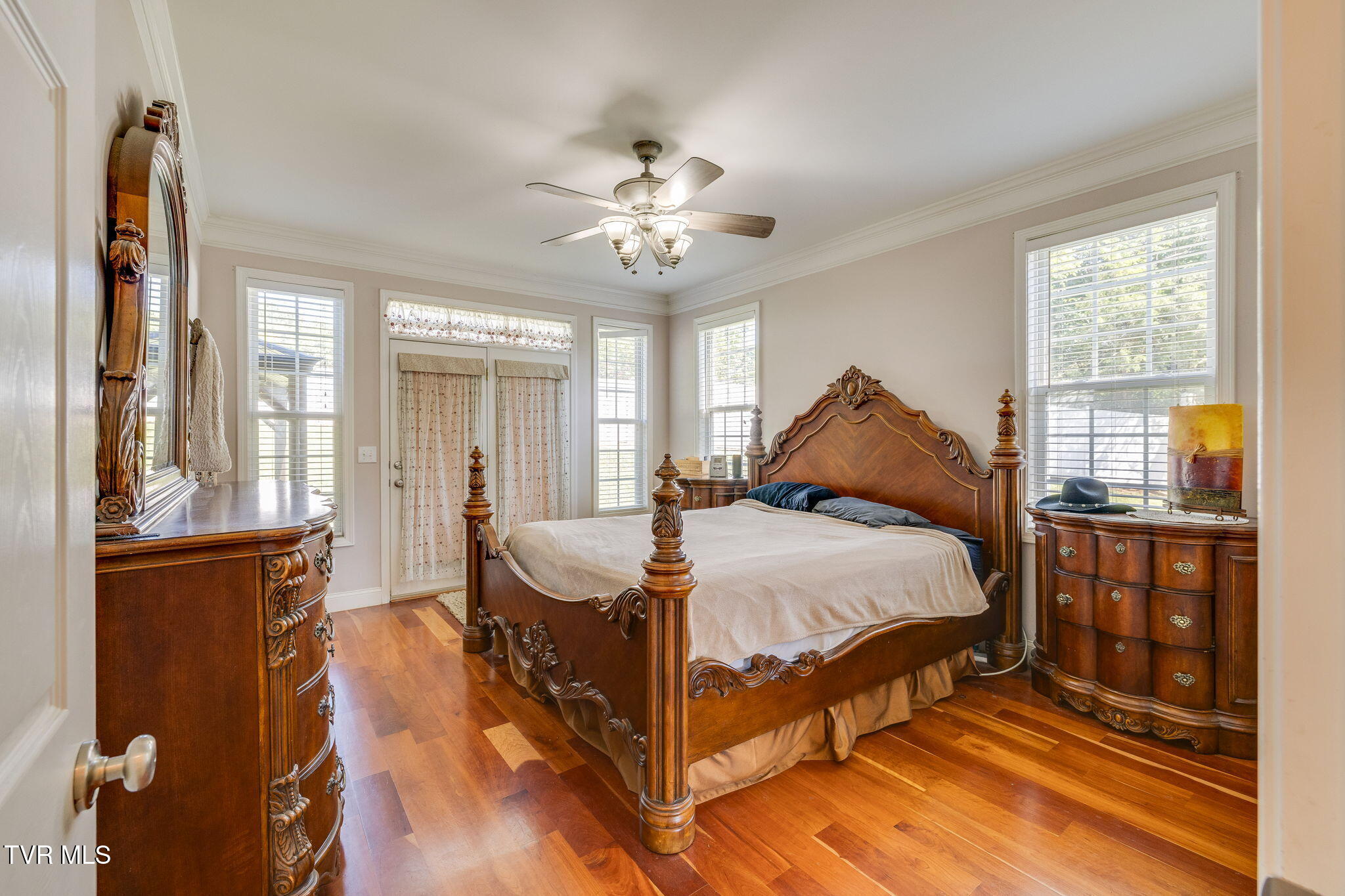 1238 Fordtown Road Jonesborough, TN 37659 - Photo 23 of 60 022