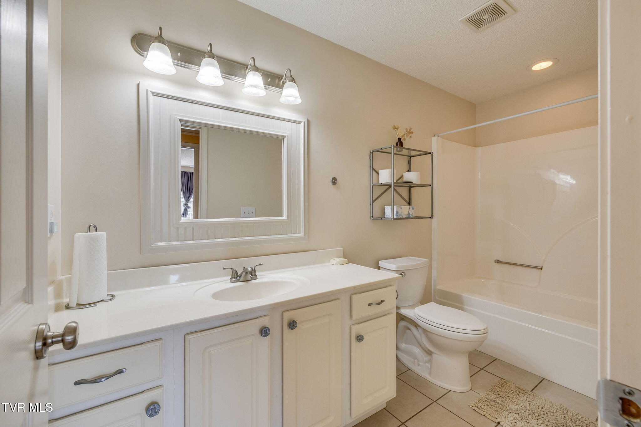 1238 Fordtown Road Jonesborough, TN 37659 - Photo 40 of 60 039