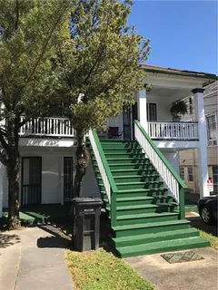 $1,350 | 124 South Hennessey Street, New Orleans, LA 70119