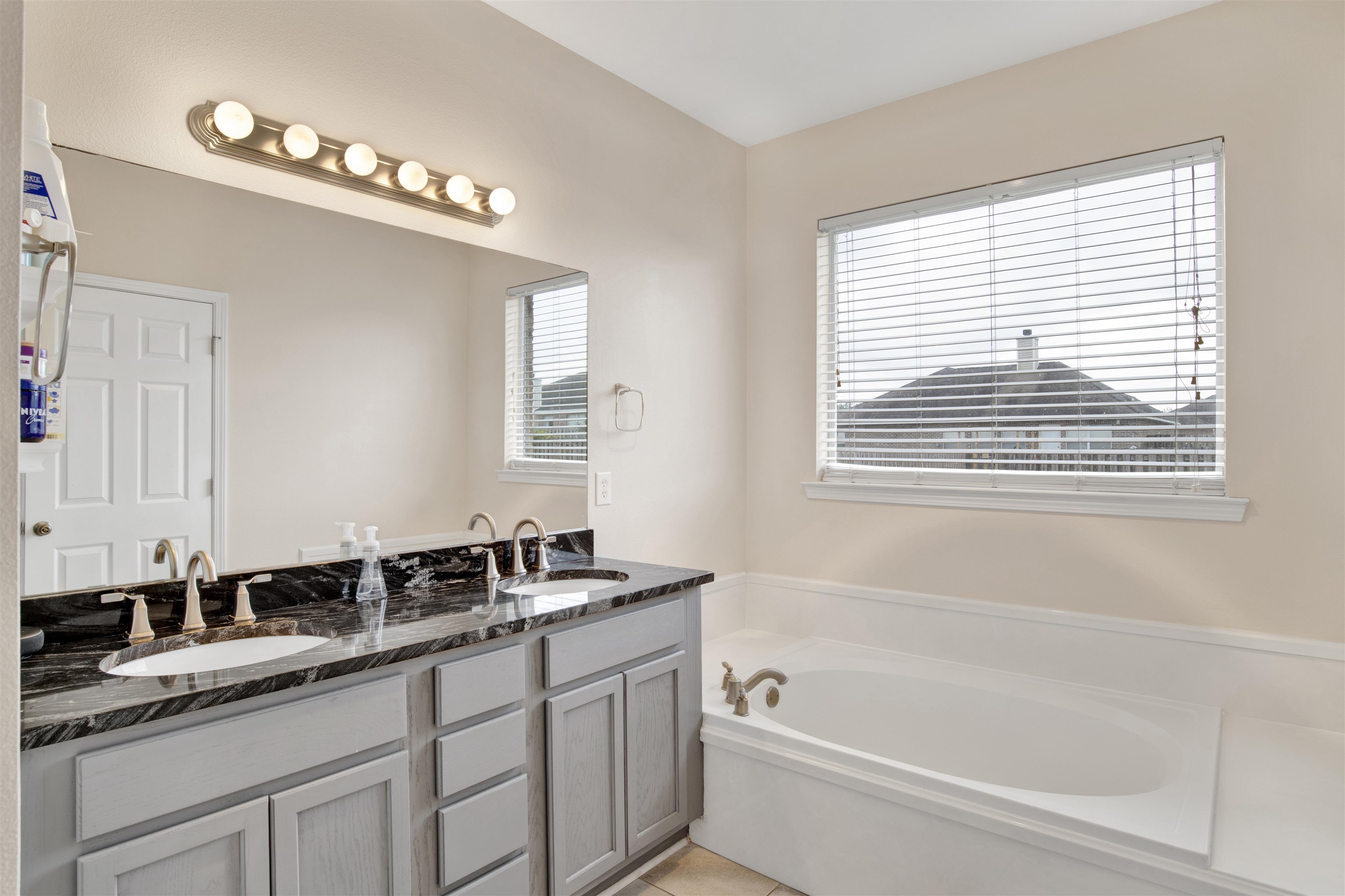 1275 Pembroke Way Foley, AL 36535 - Photo 16 of 25