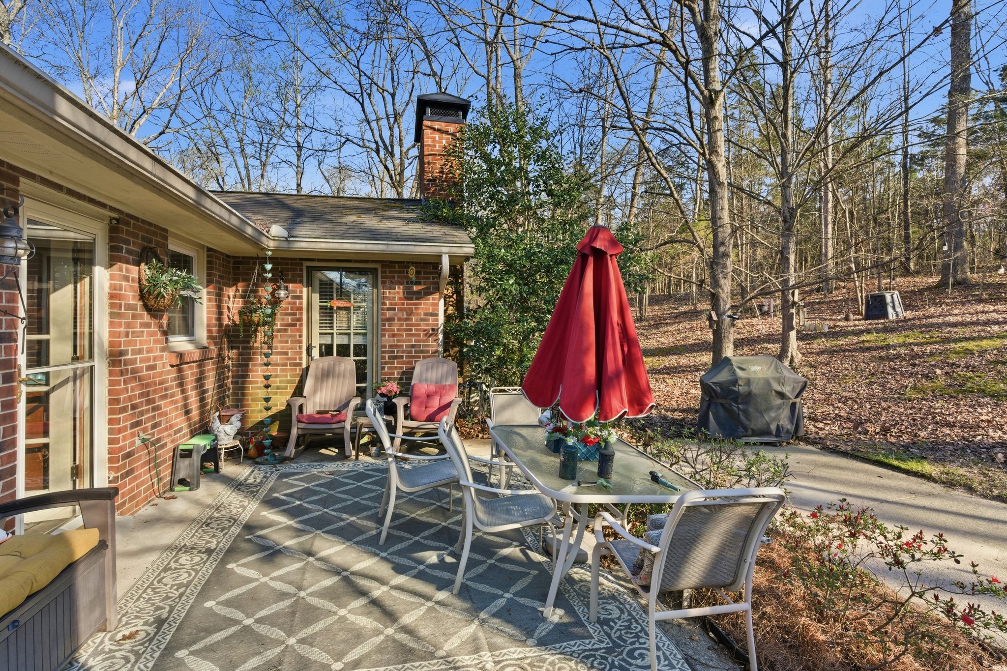8073 Ridgewood Road Goodlettsville, TN 37072 - Photo 34 of 38 a view of a two chairs in the patio