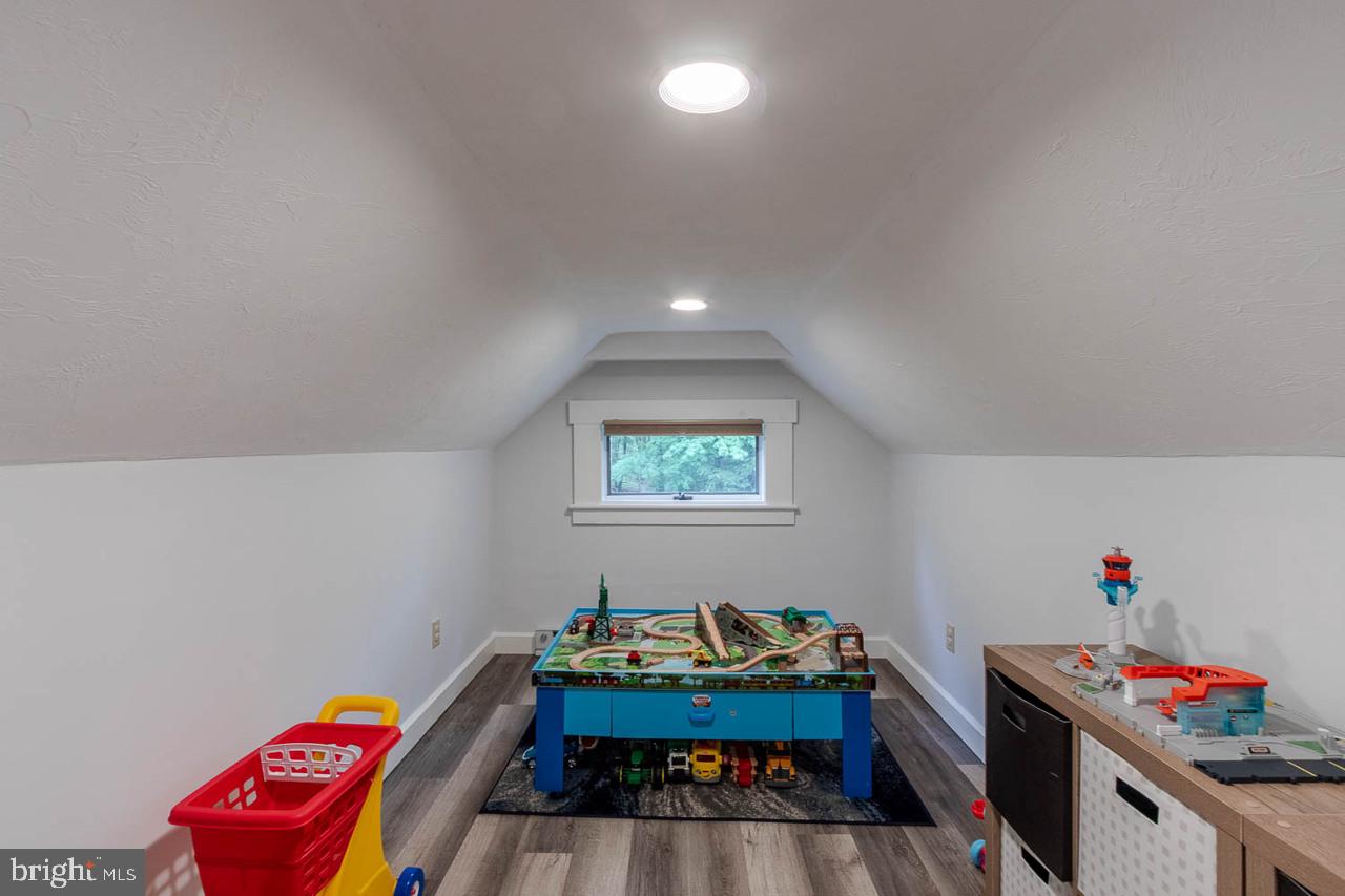 1834 Decker Hollow Road Tyrone, PA 16686 - Photo 34 of 40 a room with toys and wooden floor