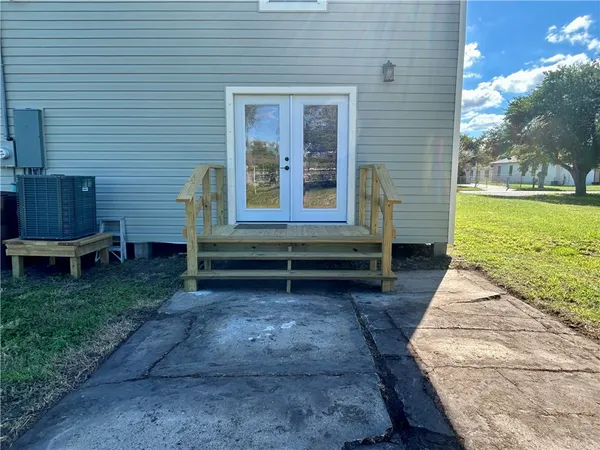 $229,000 | 516 East Alice Avenue, Kingsville, TX 78363
