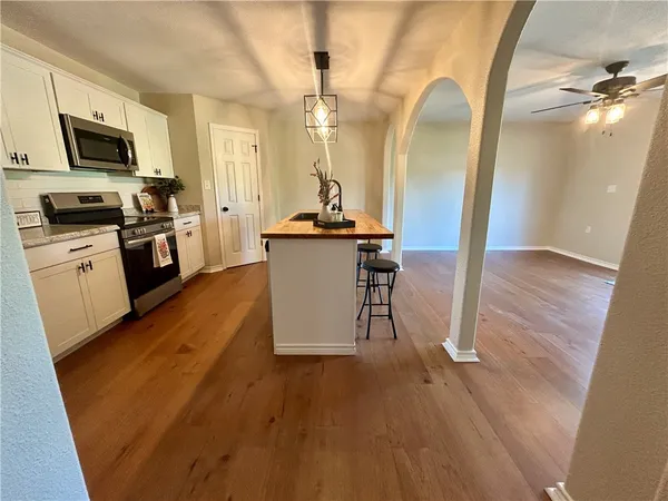 $229,000 | 516 East Alice Avenue, Kingsville, TX 78363