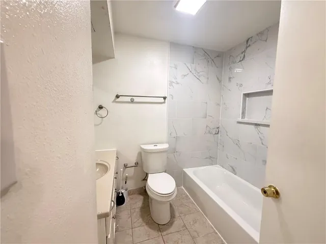 $2,200 | 4812 Trenton Street, Metairie, LA 70006