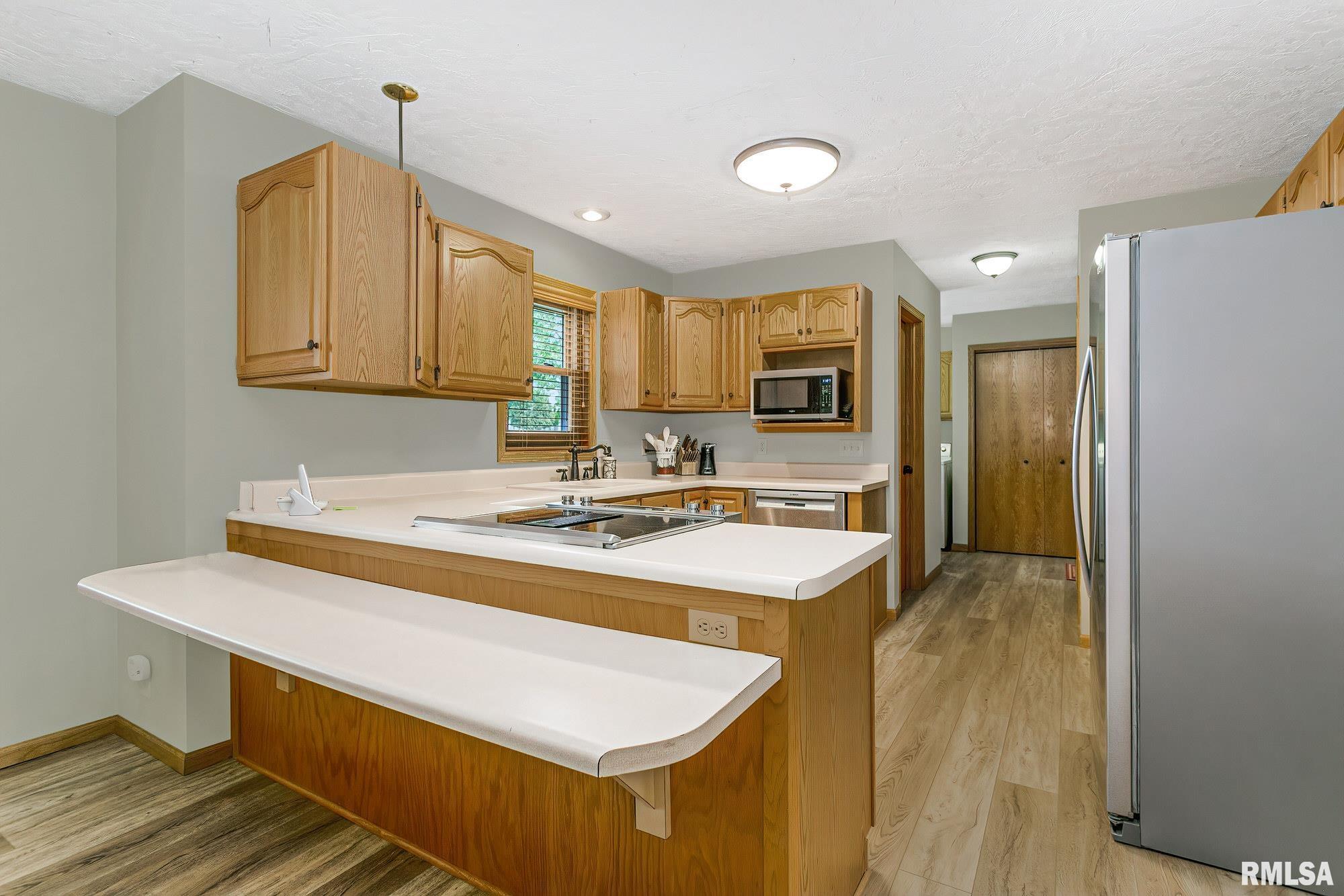 2350 Hunter Road Bettendorf, IA 52722 - Photo 8 of 35 Gallery Image 8