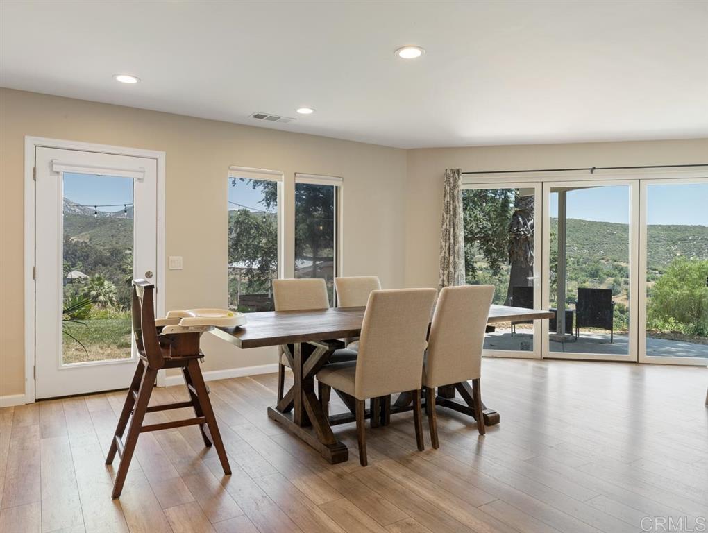 15055 Eastvale Road Poway, CA 92064 - Photo 2 of 25