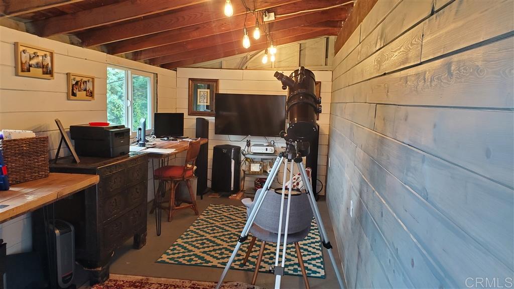15055 Eastvale Road Poway, CA 92064 - Photo 16 of 25