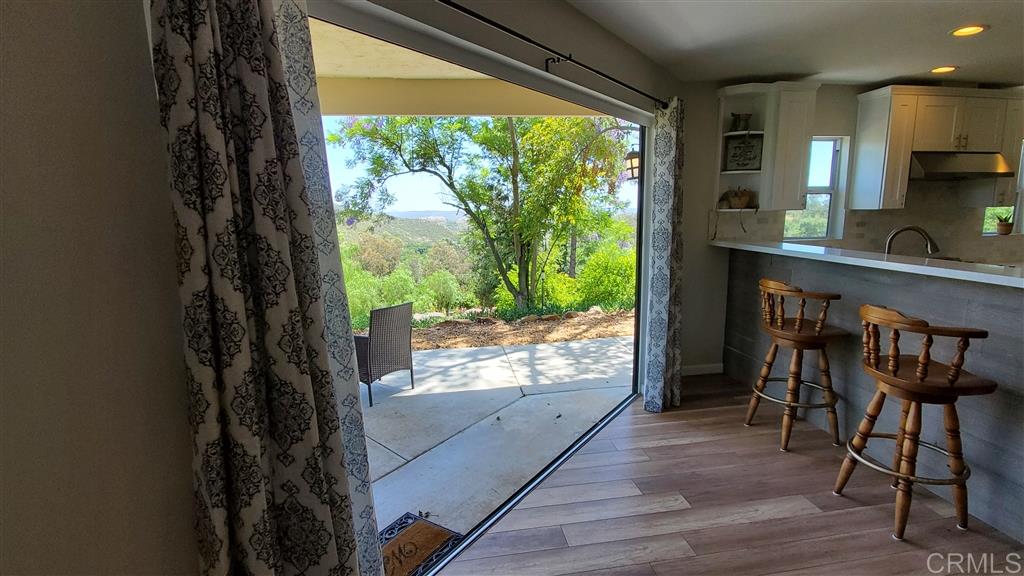 15055 Eastvale Road Poway, CA 92064 - Photo 4 of 25