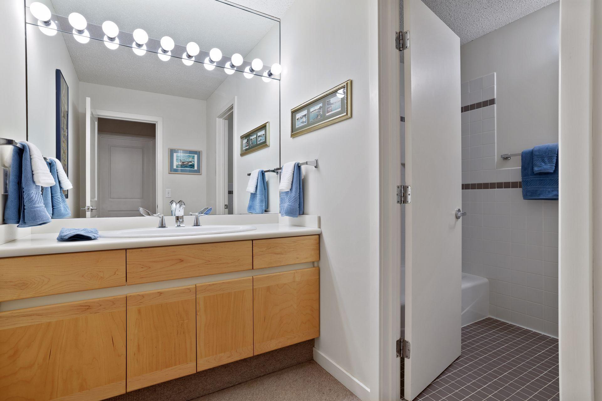 205 West Point Road Tonka Bay, MN 55331 - Photo 36 of 61