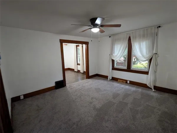 $209,000 | 2019 Parkdale Avenue, Hermitage, PA 16148