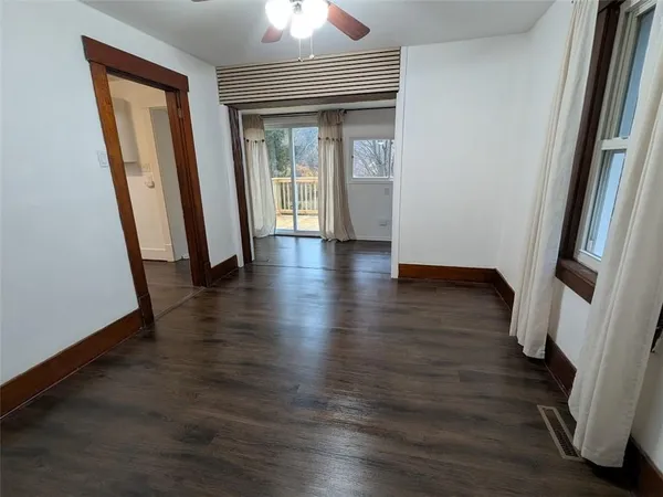$209,000 | 2019 Parkdale Avenue, Hermitage, PA 16148