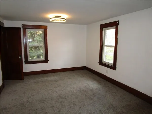 $209,000 | 2019 Parkdale Avenue, Hermitage, PA 16148