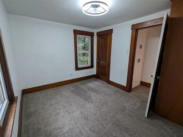 $209,000 | 2019 Parkdale Avenue, Hermitage, PA 16148