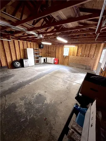 $209,000 | 2019 Parkdale Avenue, Hermitage, PA 16148