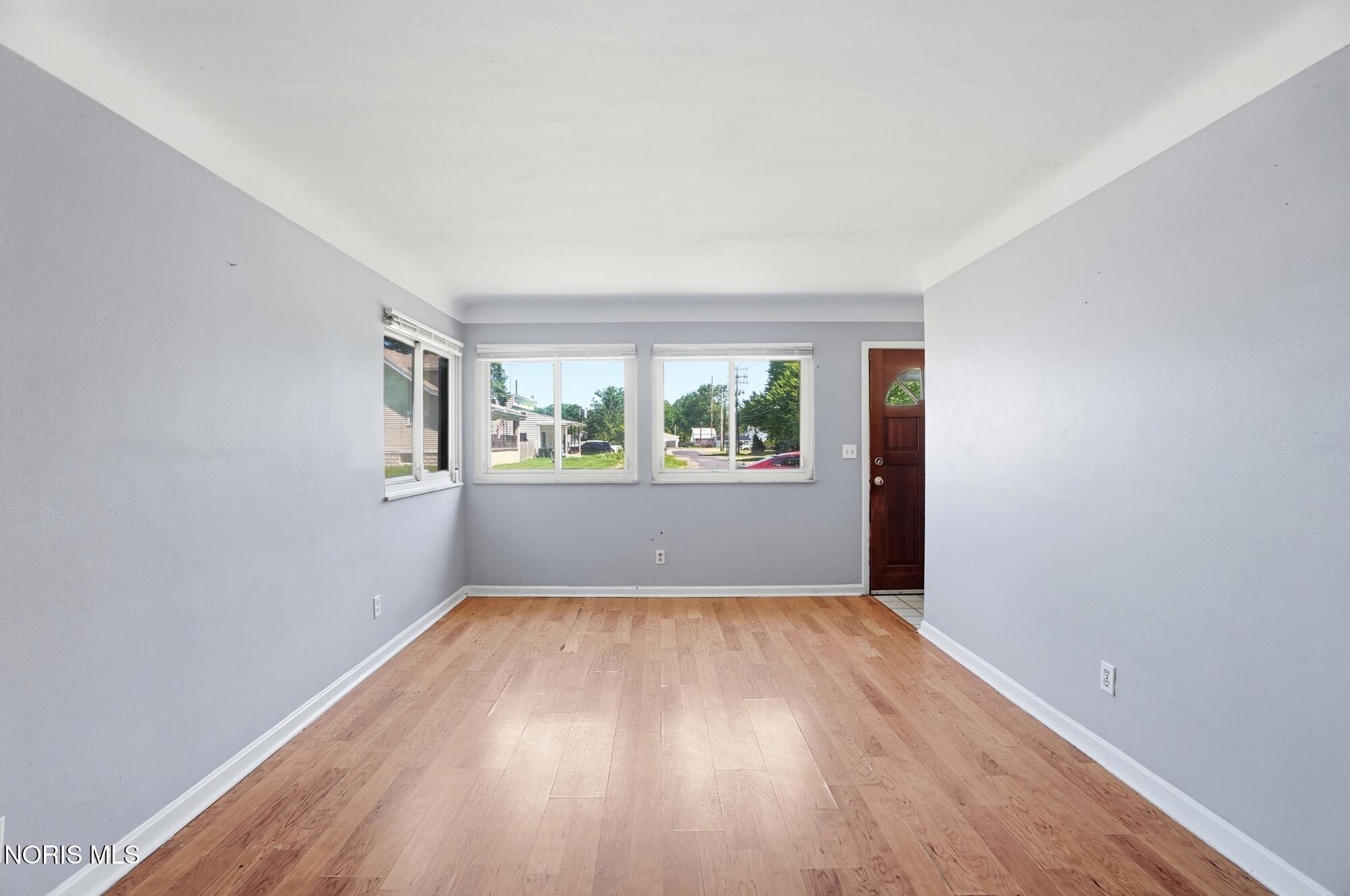 5129 Wissman Road Toledo, OH 43615 - Photo 5 of 34 024