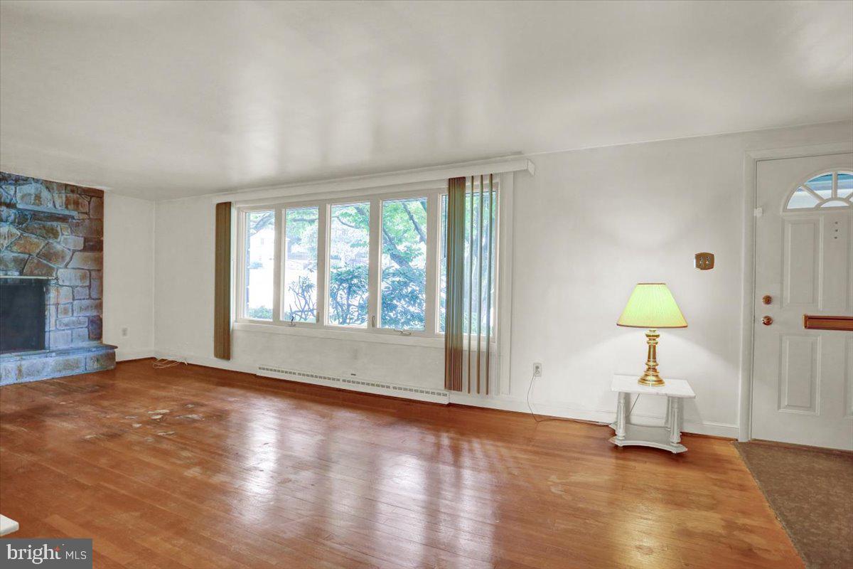 33 Kings Boulevard Reading, PA 19607 - Photo 12 of 37