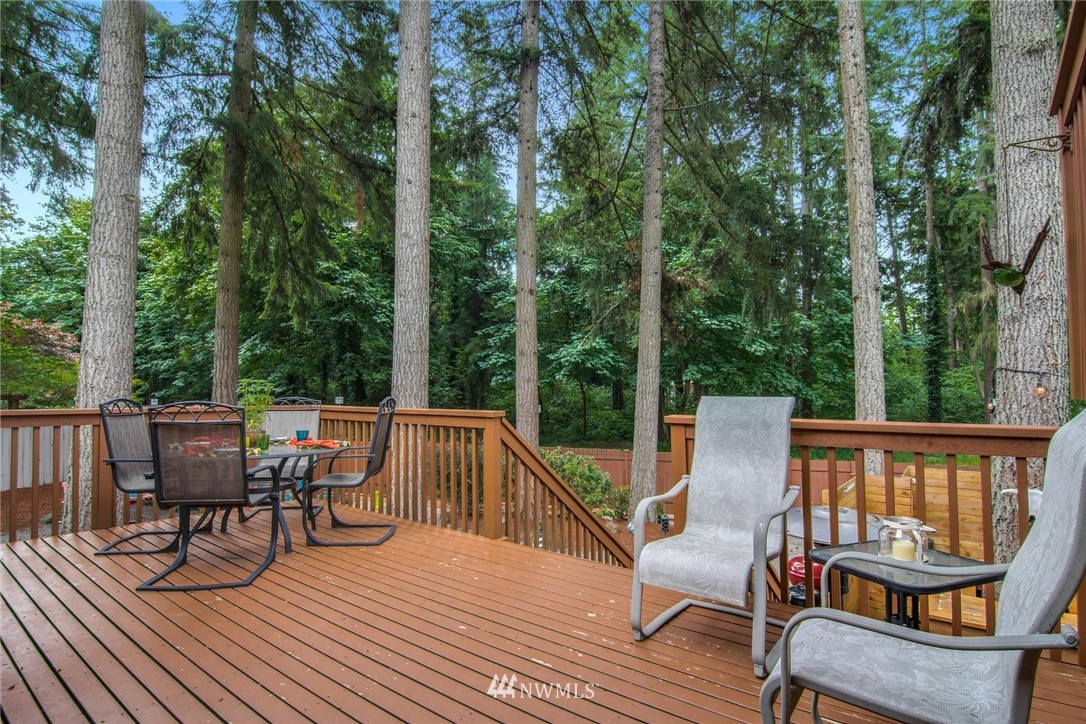 15113 Southeast 141st Place Renton, WA 98059 - Photo 23 of 25 Gallery Image 23