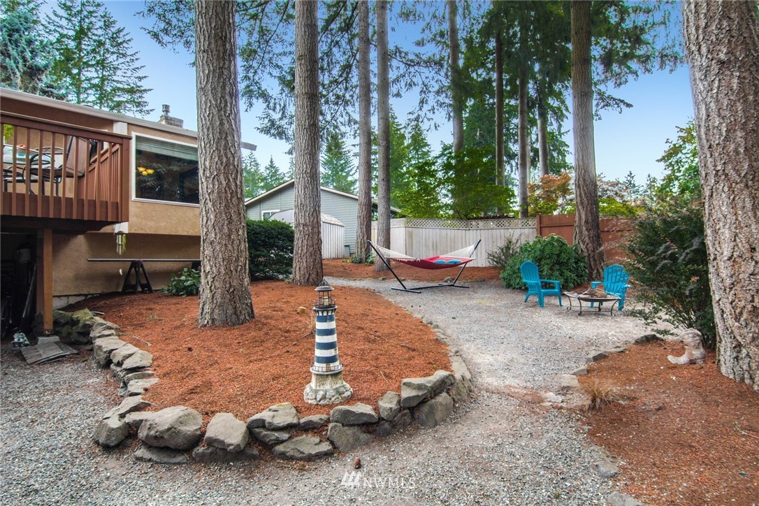 15113 Southeast 141st Place Renton, WA 98059 - Photo 24 of 25 Gallery Image 24