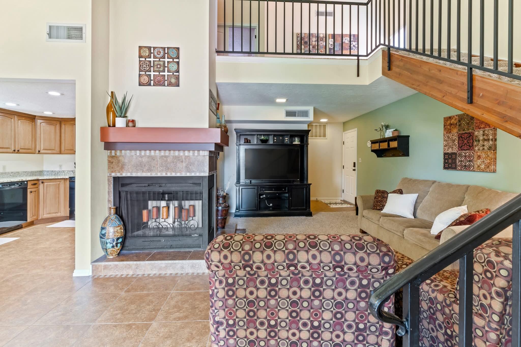 860 South Village Road, Unit E10 St. George, UT 84770 - Photo 5 of 30 12_FB_IMG_1791152867907