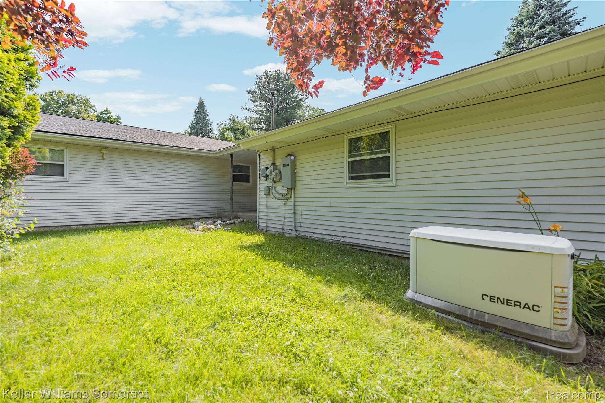 2344 Rochester Road Leonard, MI 48367 - Photo 47 of 66 2344 North Rochester - OnDemand Pix Photography (41).jpg
