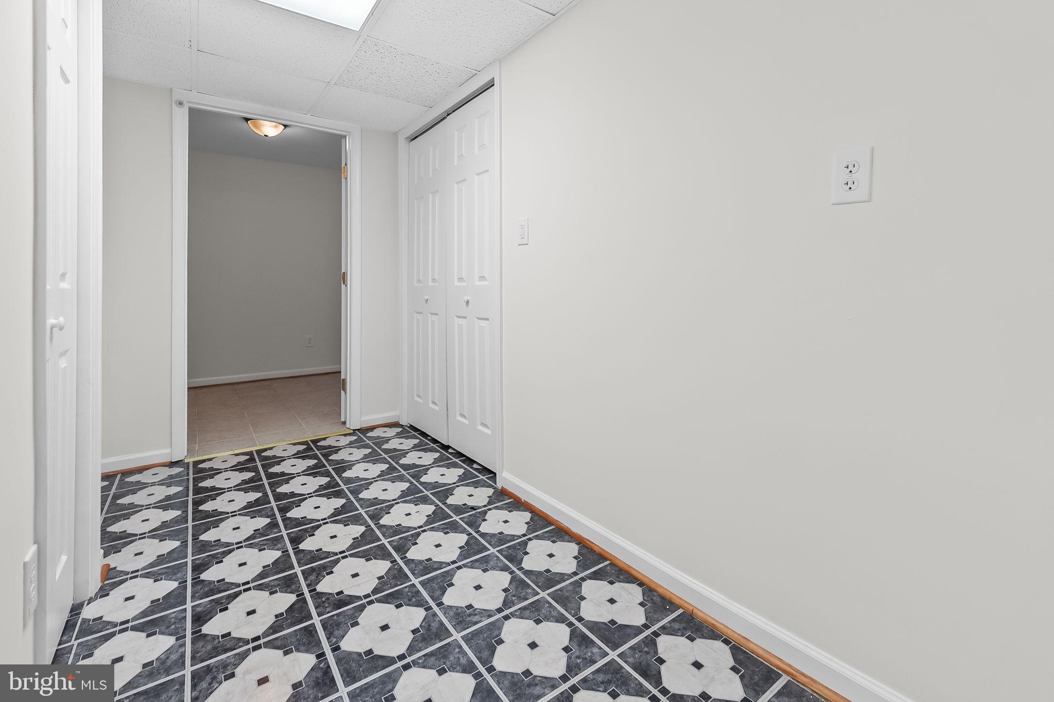 9290 Gunston Road Welcome, MD 20693 - Photo 50 of 63 Home Salon Area