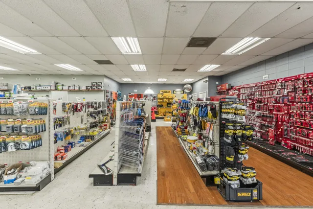 $4,000,000 | 1100 Winchester Highway, Fayetteville, TN 37334