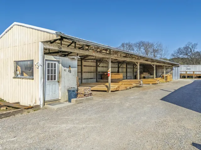 $4,000,000 | 1100 Winchester Highway, Fayetteville, TN 37334